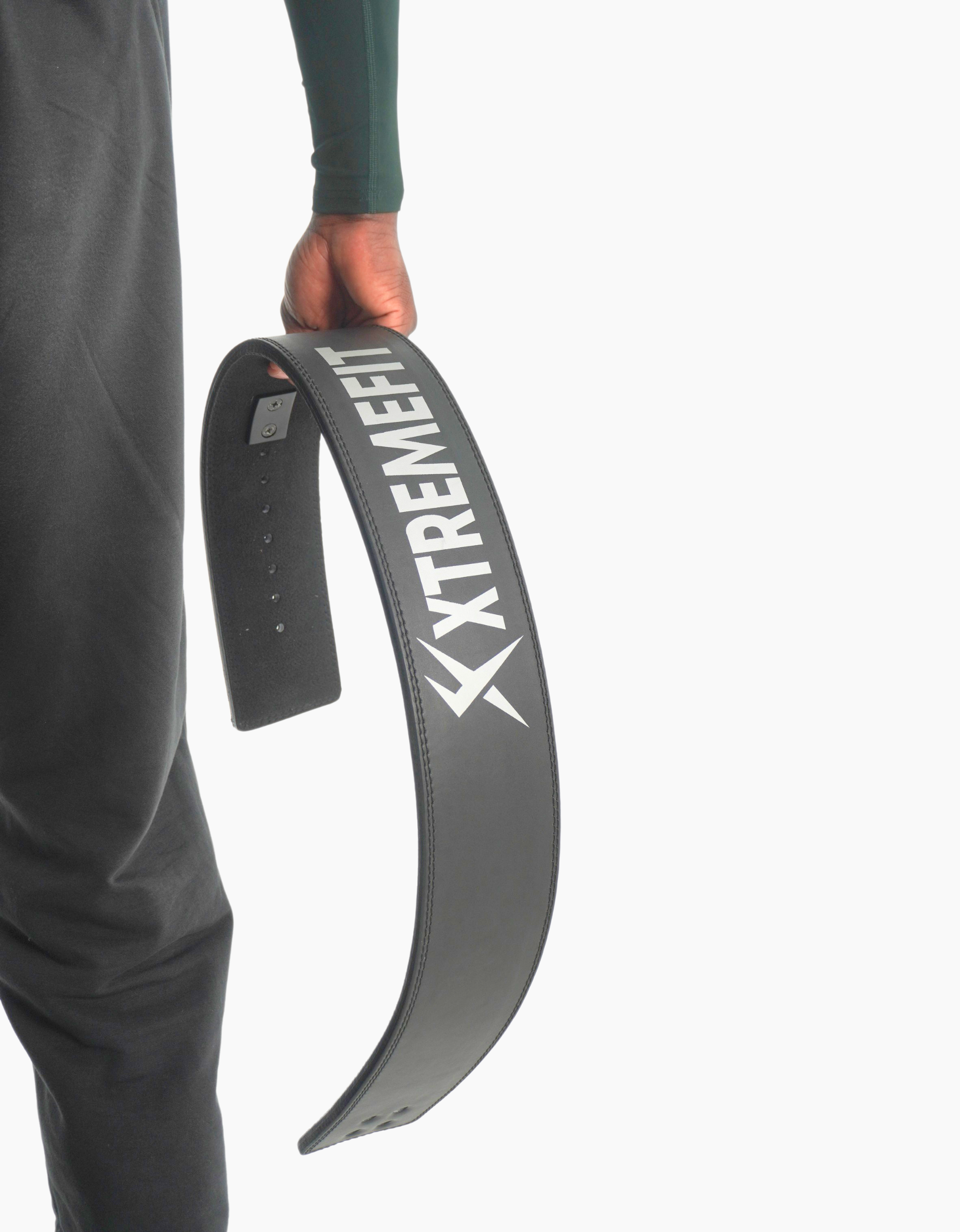 Ceinture d'haltérophilie pour la performance en salle de musculation