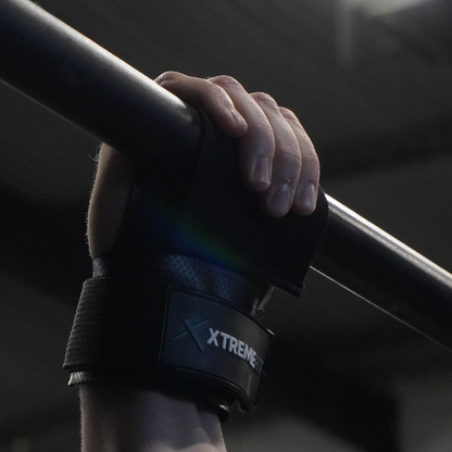 Manique musculation sur barre de traction