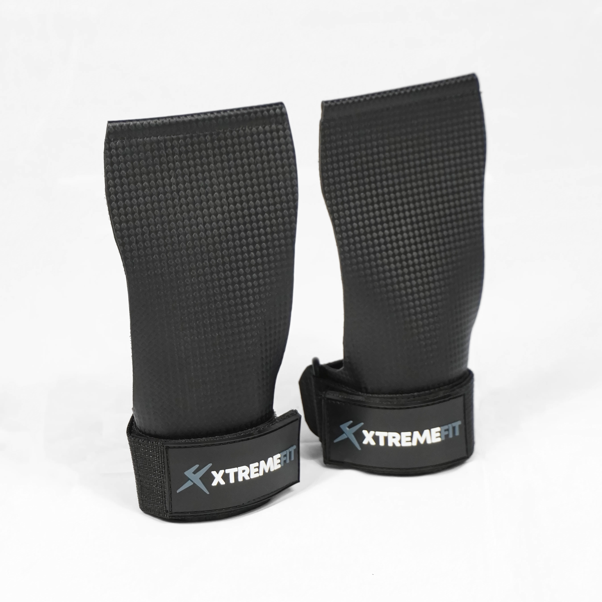 Maniques de muscu avec attache en velcro de haute qualité. Soulage le gripp et les avants bras en protégeant les mains. Idéal musculation, powerlifting, haltérophilie pour homme et femme