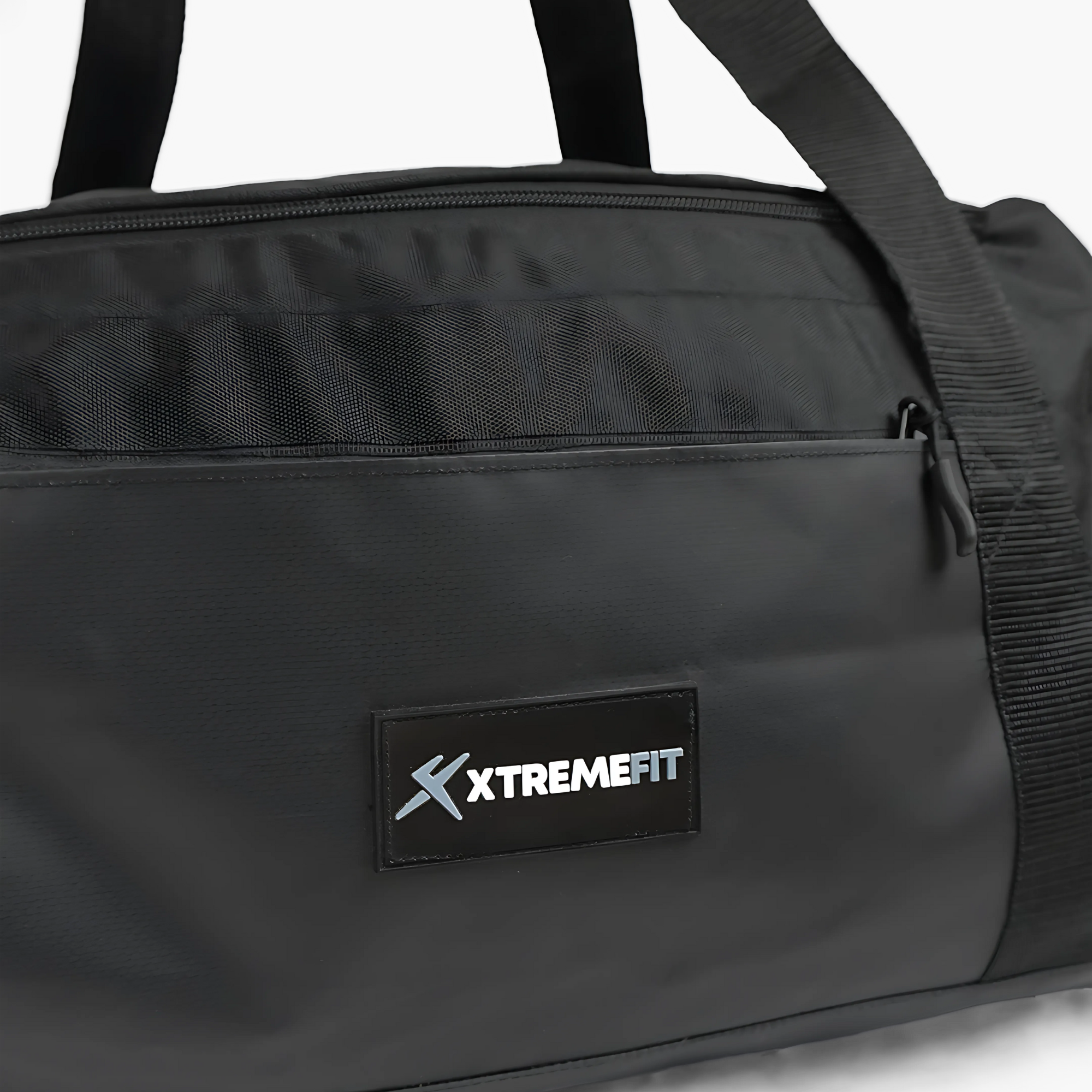 Sac de fitness photo zoomer sur le logo, idéal pour homme et femme qui vont en salle de musculation 