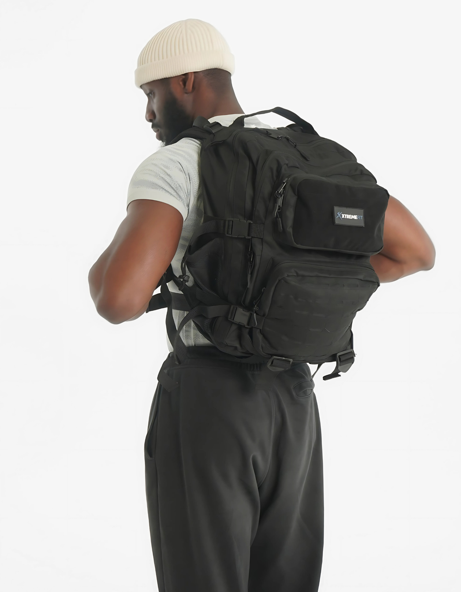 Sac à dos tactique 45L avec velcro pour mettre des patchs. Idéal pour ranger ses affaires de sport
